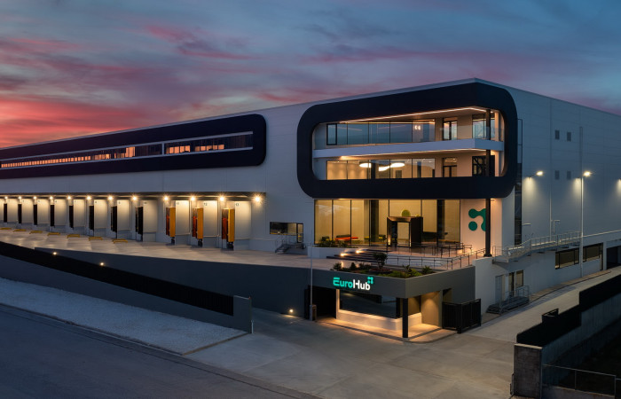 EuroHub Pharma Logistics x Toyota Material Handling Greece